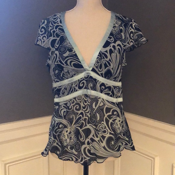 bebe Tops - Adorable BEBE shirt.